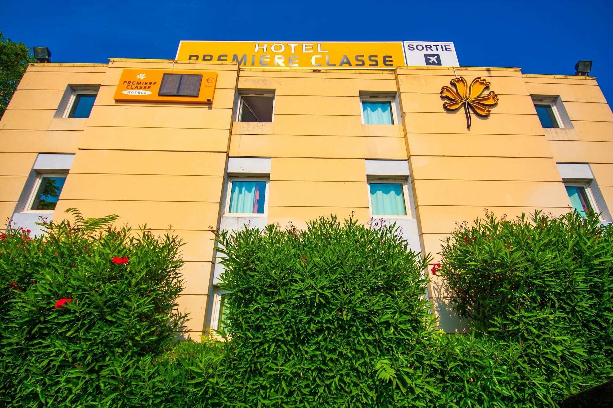 Greet Hotel Montpellier Aeroport Parc Des Expos Mauguio Bagian luar foto